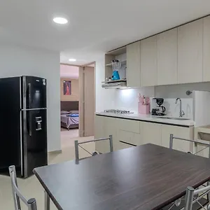 2br Parqueadero Y Piscina 202 Medellín